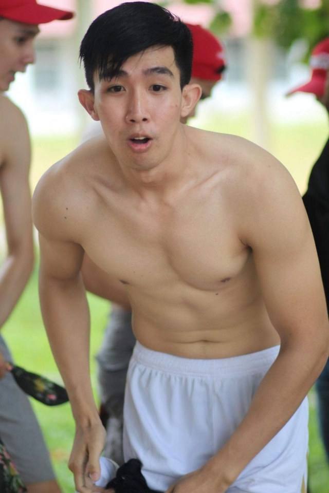 ทำอะไรกัน
