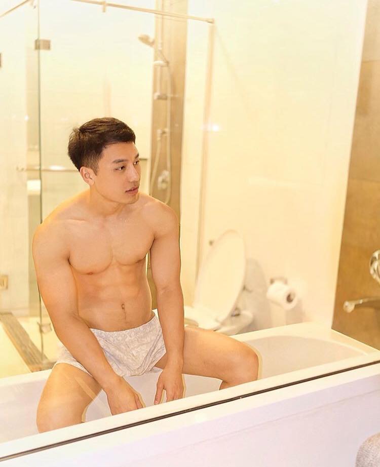 คำสาปรูปหล่อ #E0B8BG