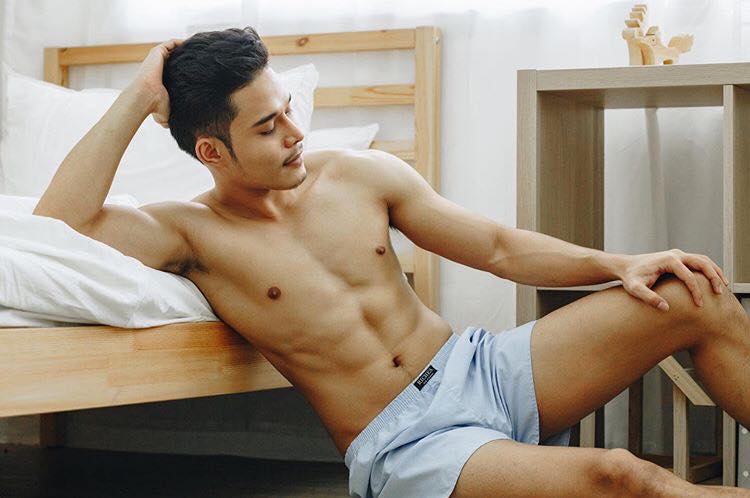 ถอดโชว์เรือนร่าง 2568
