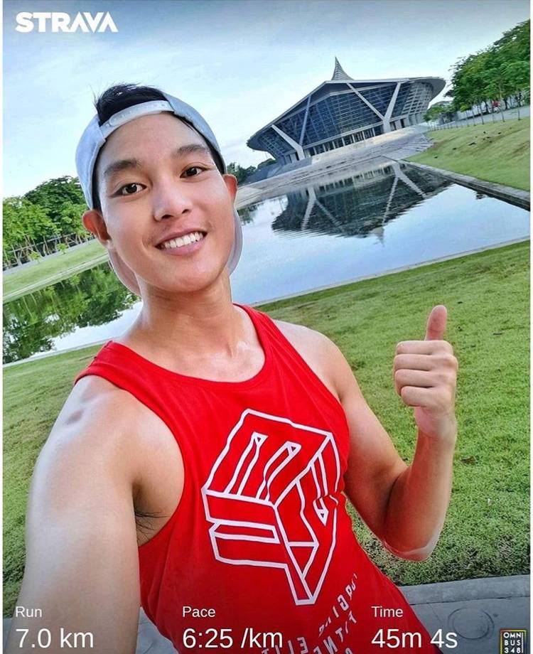 คนหล่อสายวิ่ง 🏃🏻&zwj;♂️1🏃🏻&zwj;♂️