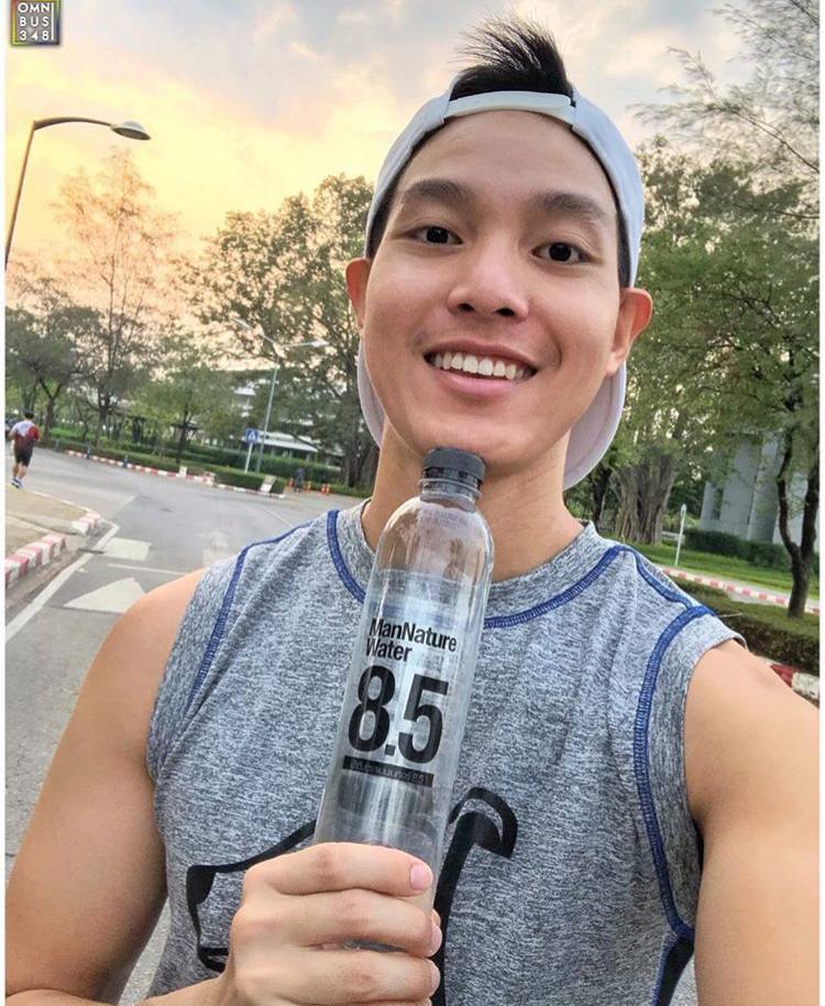 คนหล่อสายวิ่ง 🏃🏻&zwj;♂️1🏃🏻&zwj;♂️