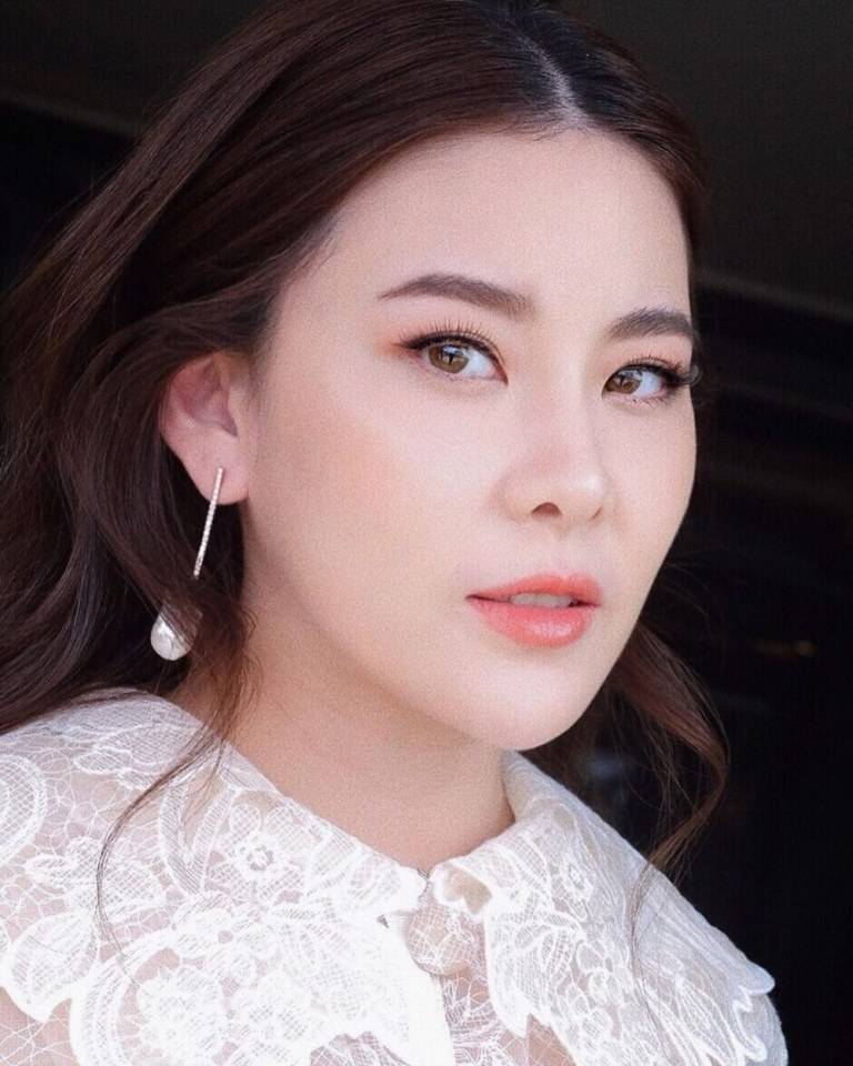 รวม"คุณแม่ดาราลูก2คน" ในวงการบันเทิงมีใครบ้างมาดู
