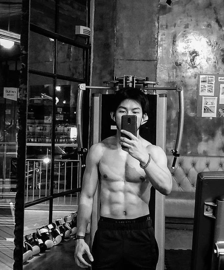 male body 190