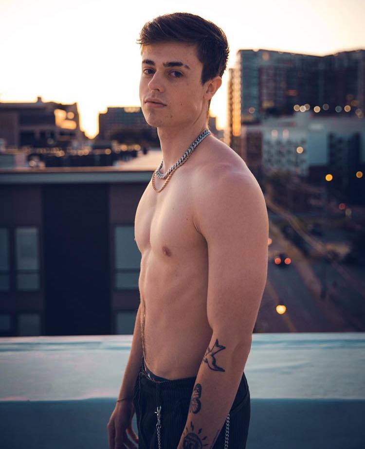 male body 190