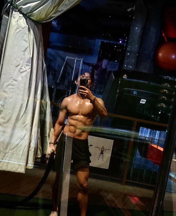 male body 190