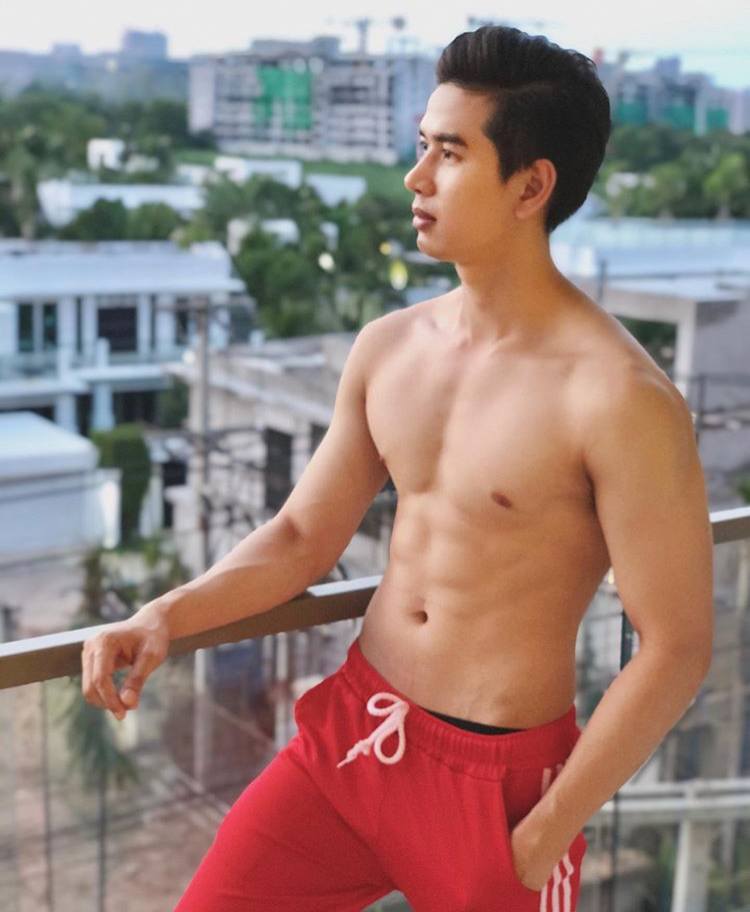 หน้าหล่อใจละลาย #9966FF