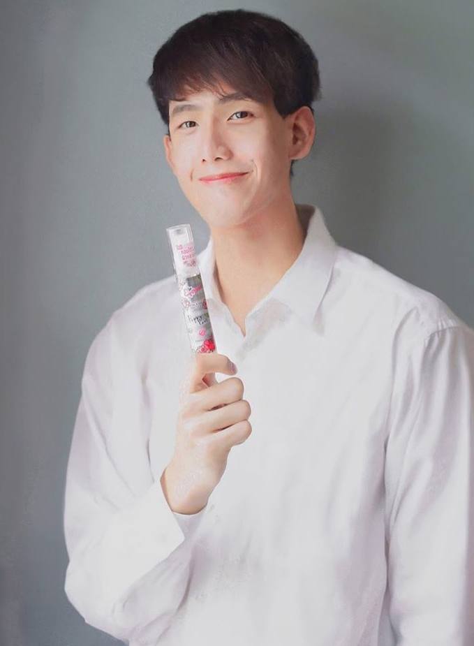 หน้าหล่อใจละลาย #9966FF