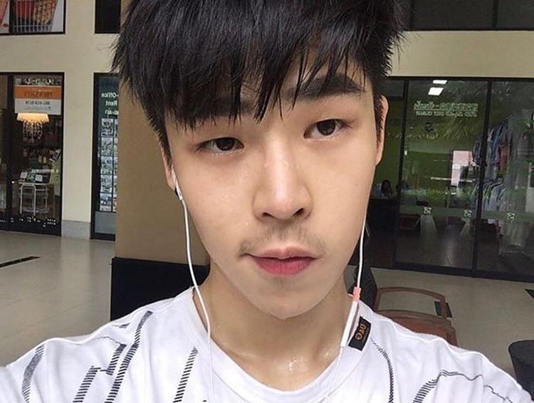 หน้าหล่อใจบาง #3366FF
