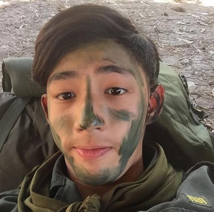 หน้าหล่อใจบาง #3366FF