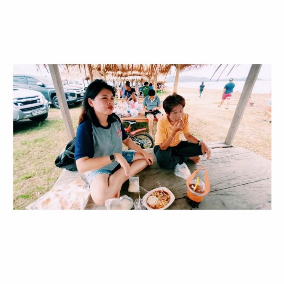 ทะเลน้ำจืด (หาดทรายแก้ว)