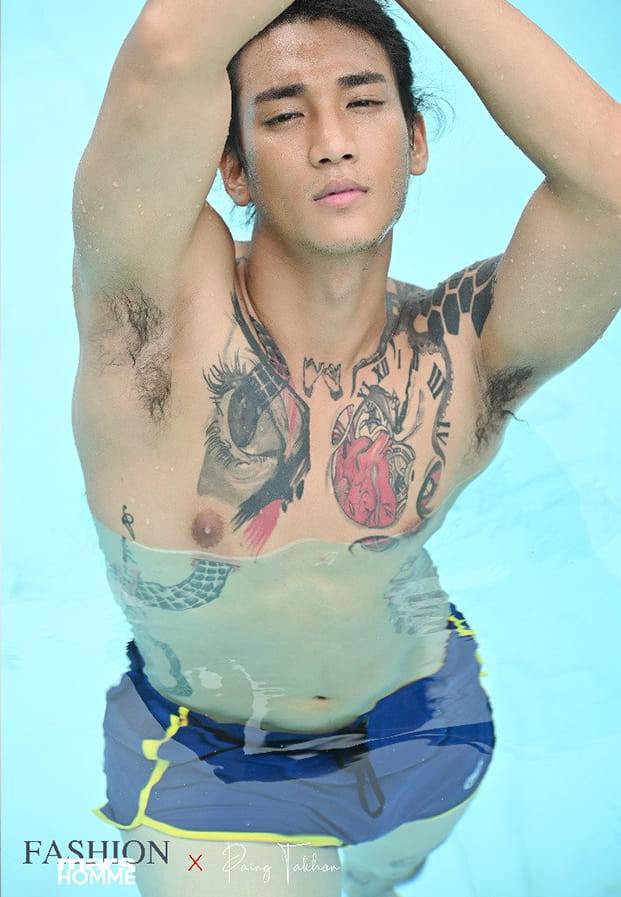ถ่ายจนแฉะ! ไป่ ทาคน ถอดเสื้อผ้าถ่ายแบบโชว์ซิกแพคแน่นๆ นิตยสาร Mars Homme