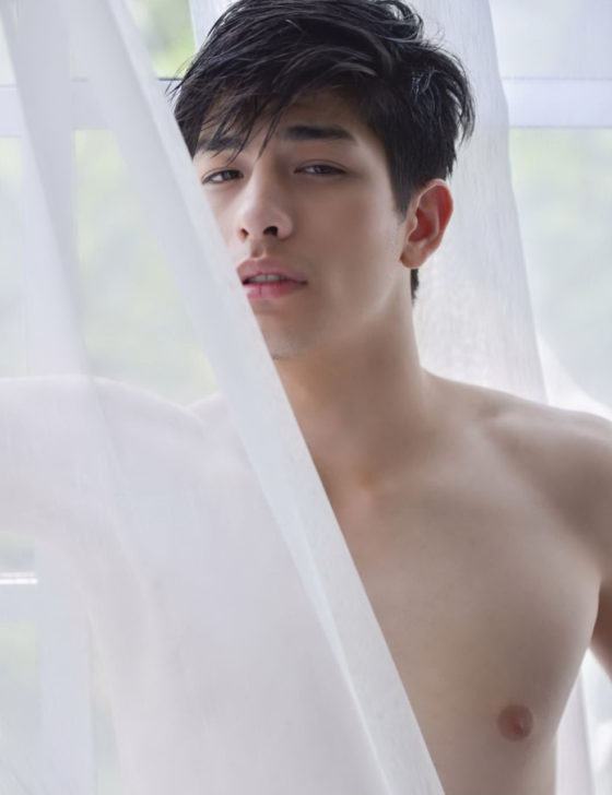 "Luke Plowden" เขาหล่อ เขาหล่อมาก เขาควรเป็นแฟนหนู