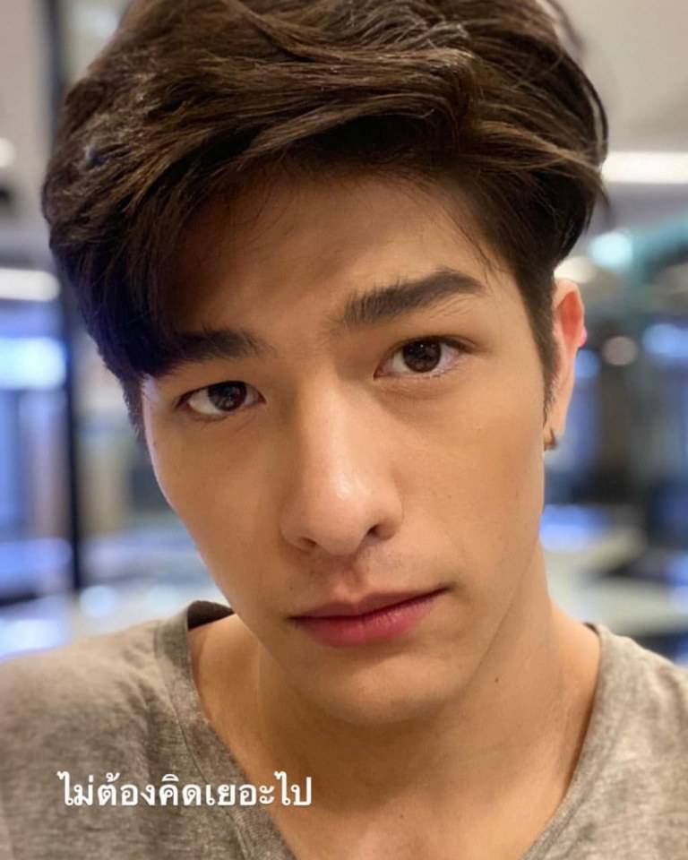 "Luke Plowden" เขาหล่อ เขาหล่อมาก เขาควรเป็นแฟนหนู