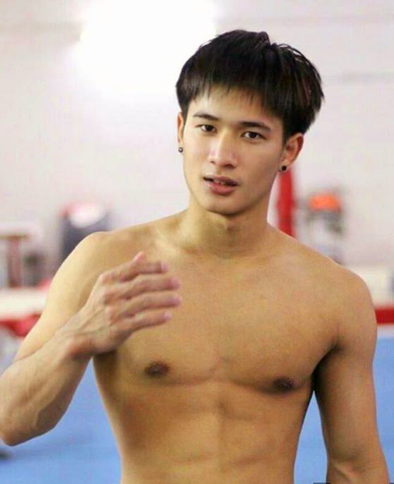 กีฬา..ในร่ม(ได้เหงื่อผสมความมันส์)