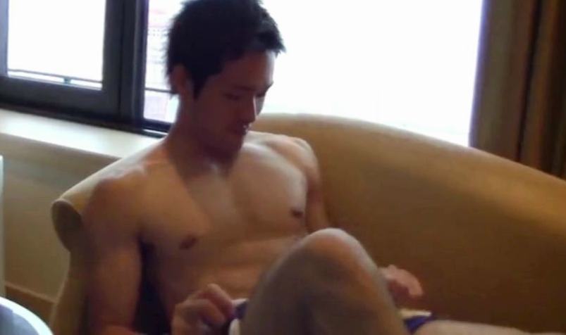 หน้าหล่อ..หุ่นต้องน่าเฉาะด้วย