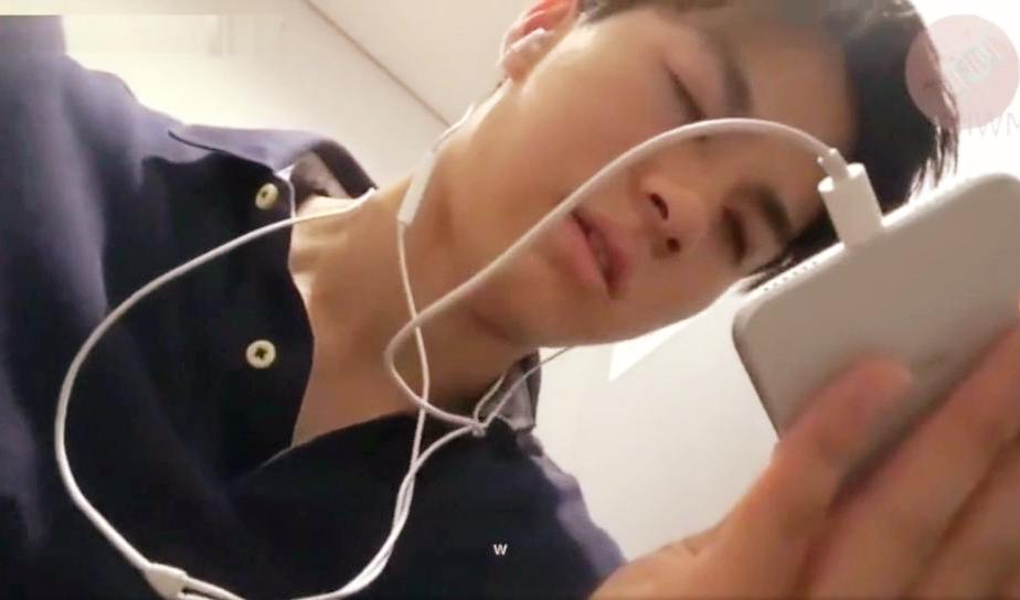 อูย...อ๊า...อ่อก