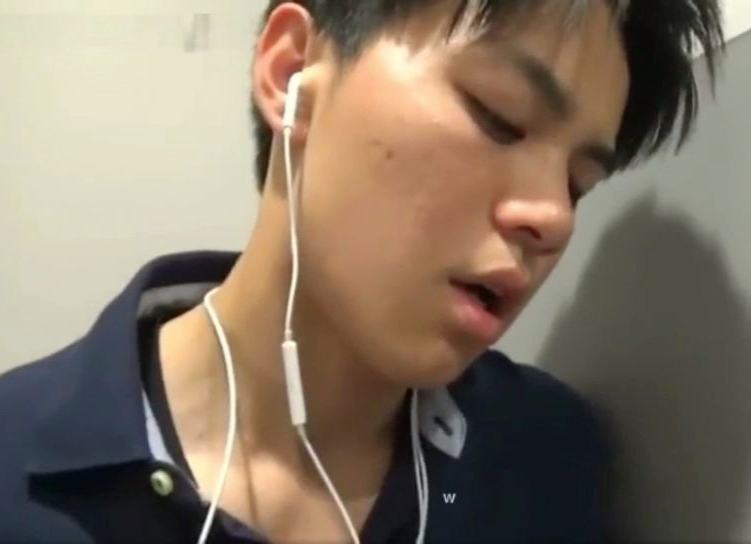 อูย...อ๊า...อ่อก