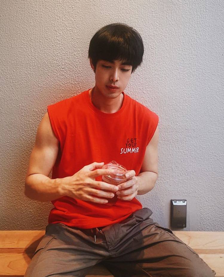 หล่อบ้างน่ารักบ้าง ๖๕