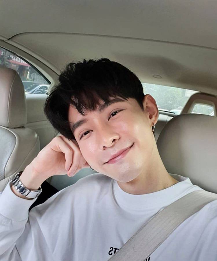 หล่อบ้างน่ารักบ้าง ๖๖
