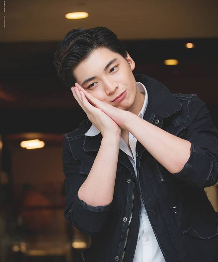 หล่อบ้างน่ารักบ้าง ๖๗