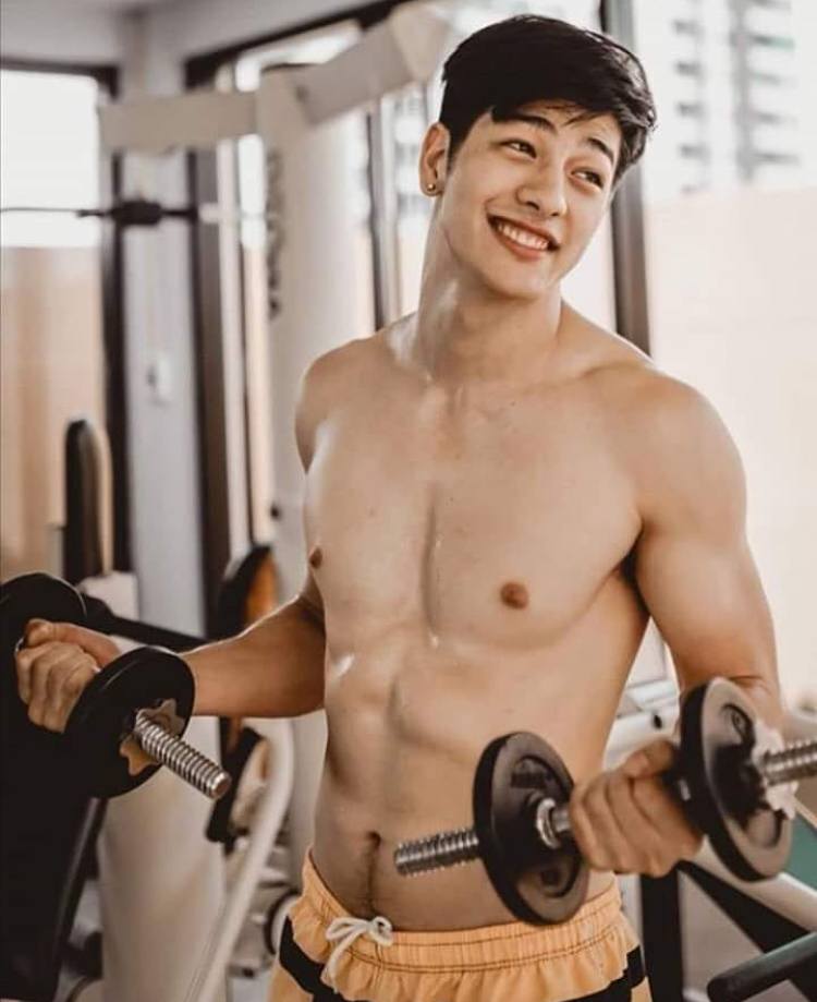 หล่อบ้างน่ารักบ้าง ๗๐