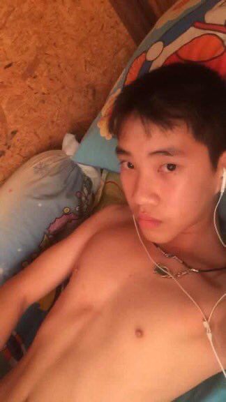 หล่อบ้างน่ารักบ้าง ๗๔