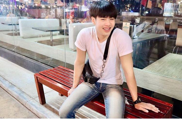 หล่อบ้างน่ารักบ้าง ๗๕