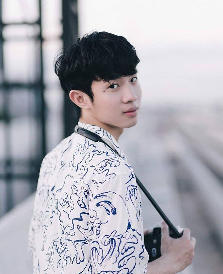 หล่อบ้างน่ารักบ้าง ๗๖