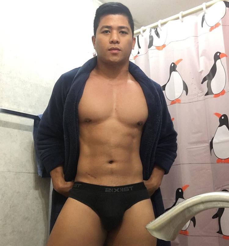 หล่อบ้างน่ารักบ้าง ๗๖