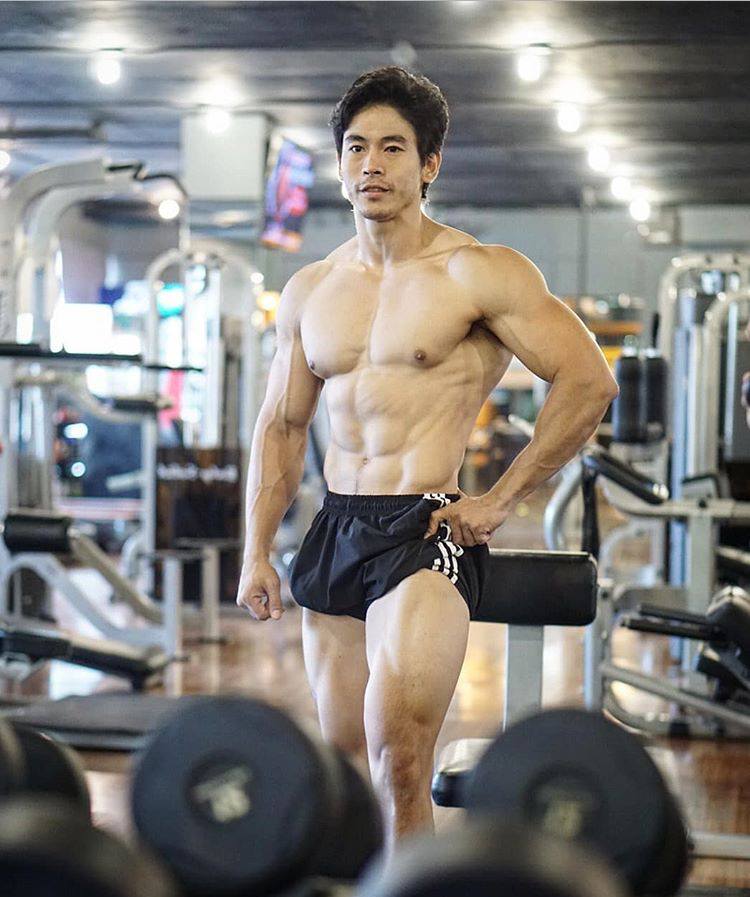 หล่อบ้างน่ารักบ้าง ๗๖