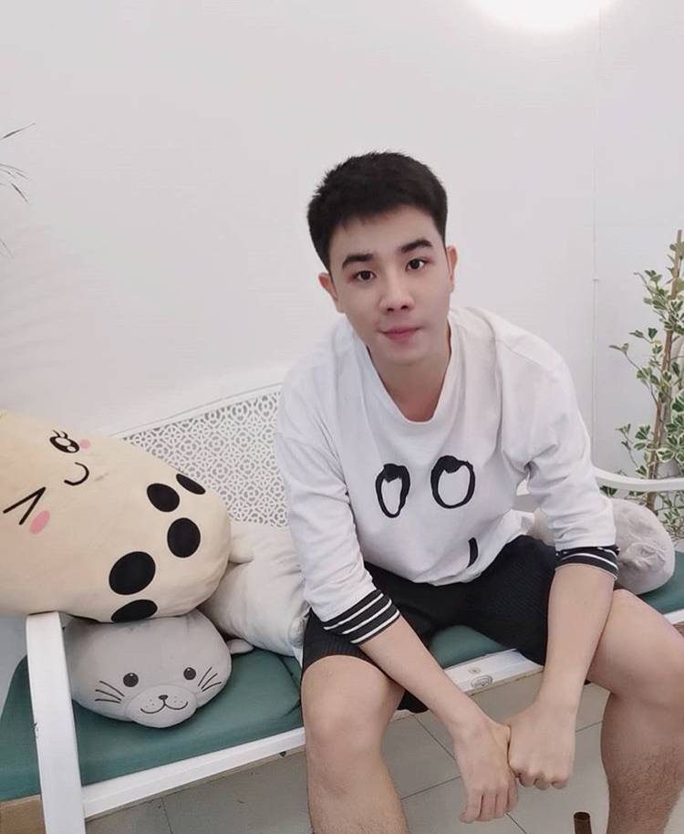 หล่อบ้างน่ารักบ้าง ๗๖