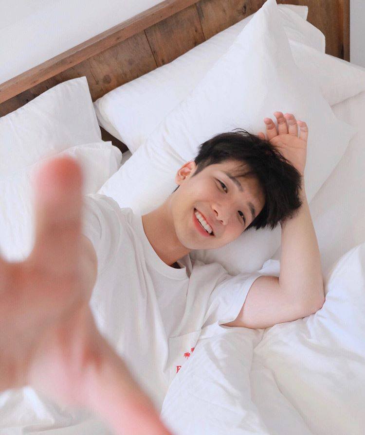 หล่อบ้างน่ารักบ้าง ๗๖