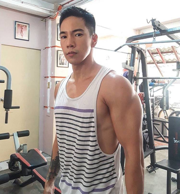 หล่อบ้างน่ารักบ้าง ๗๖