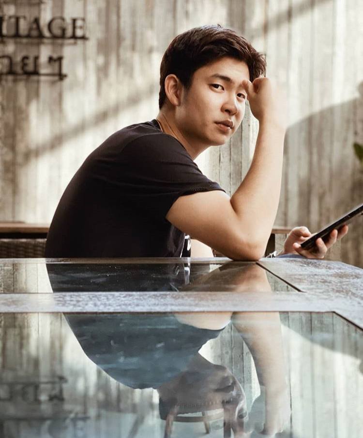 หล่อบ้างน่ารักบ้าง ๗๗