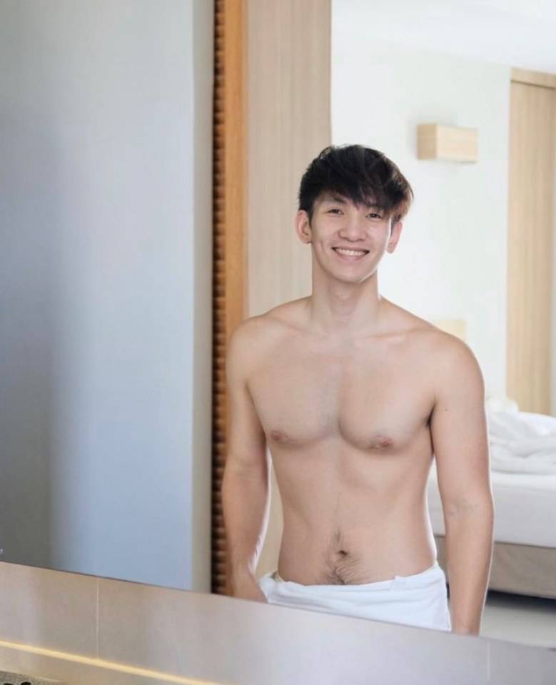หล่อบ้างน่ารักบ้าง ๗๗