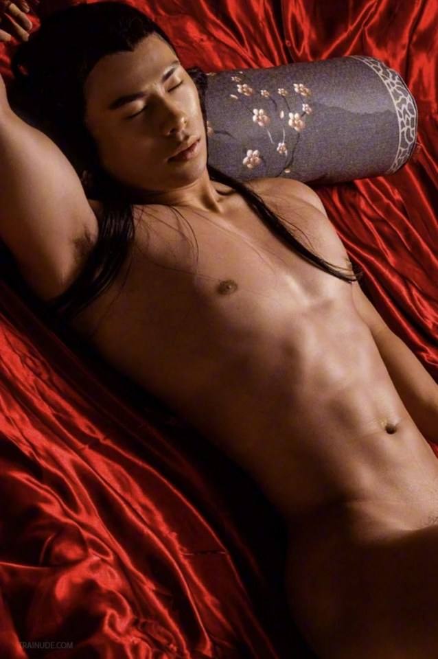 หนุ่มหล่อขึ้นปก 403.2