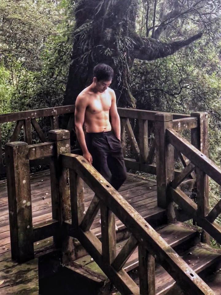 หล่อบ้างน่ารักบ้าง ๗๙