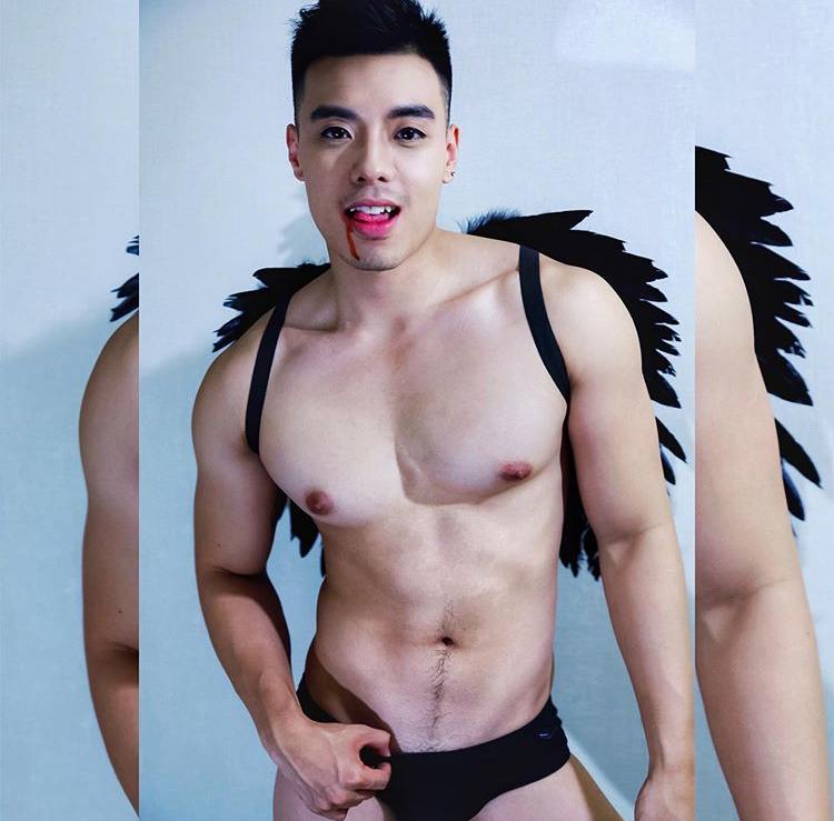 หล่อให้หลอก🎃👻