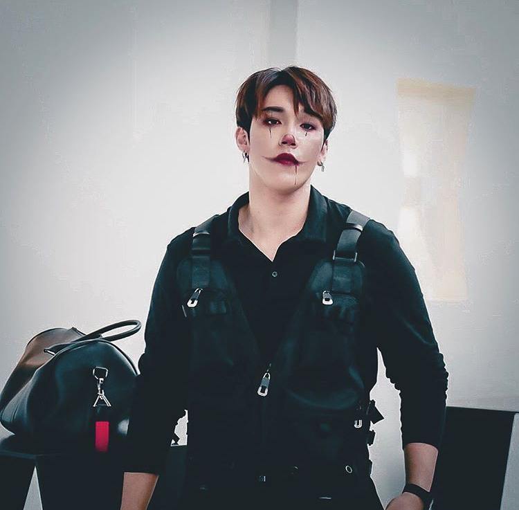 หล่อให้หลอก🎃👻