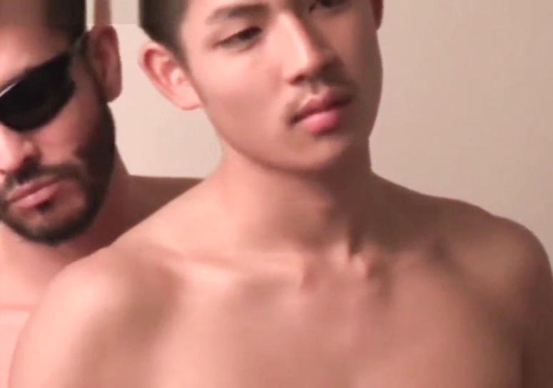เปิดดูแต่ละที..เหงื่องี้เปียกโชก