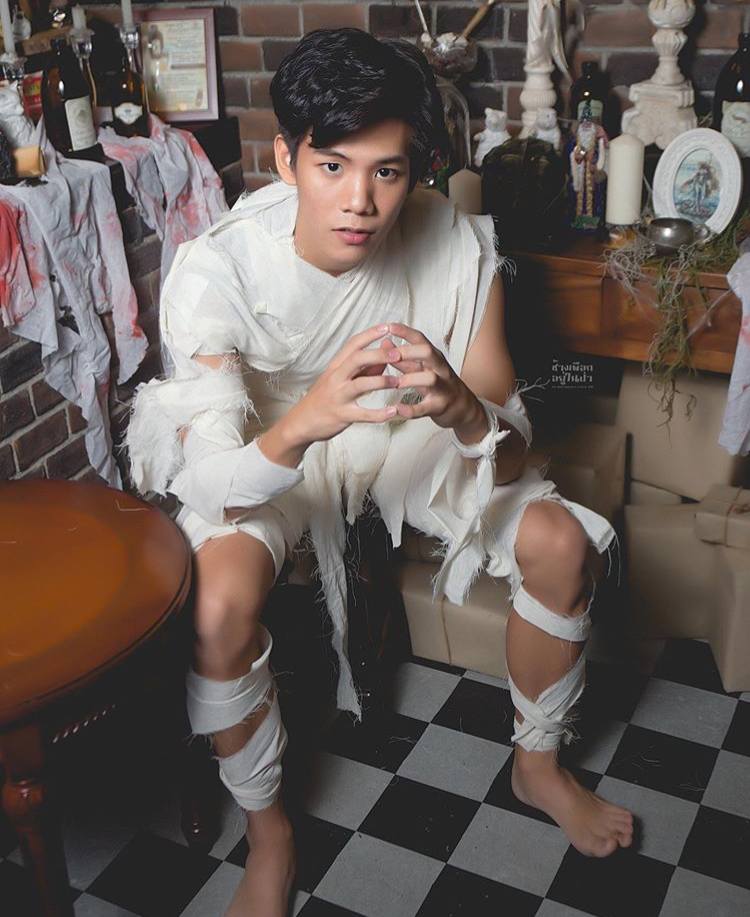 เก็บตก หน้าผี