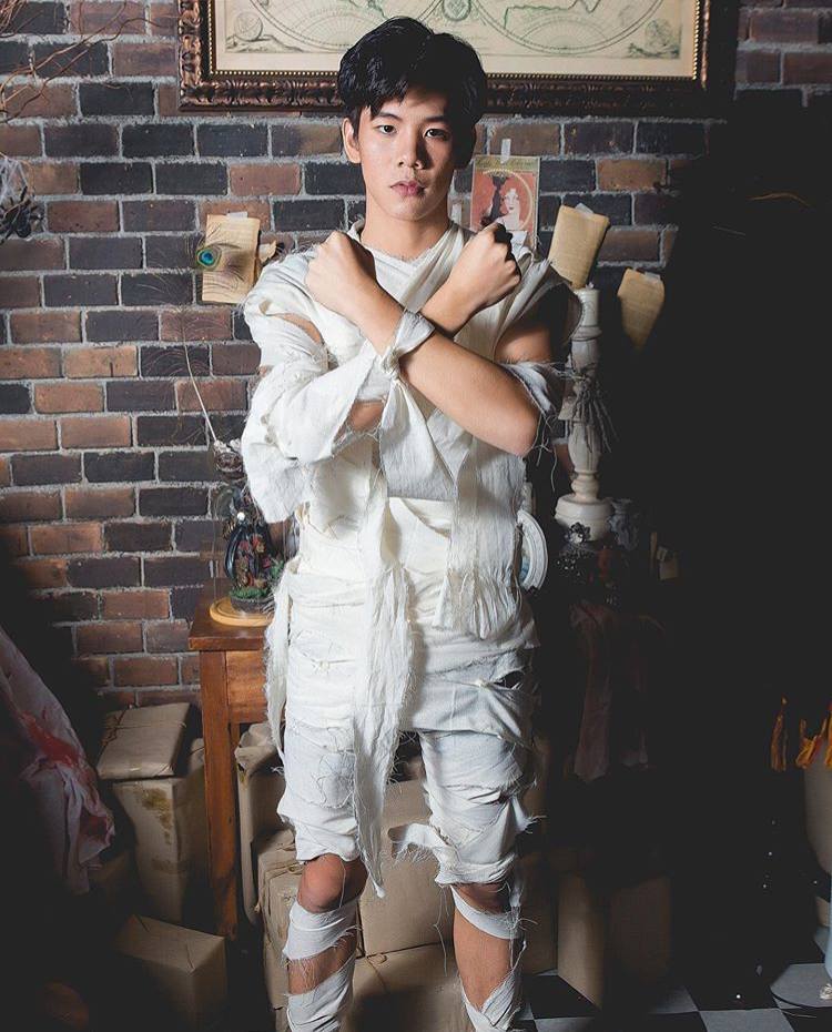 เก็บตก หน้าผี