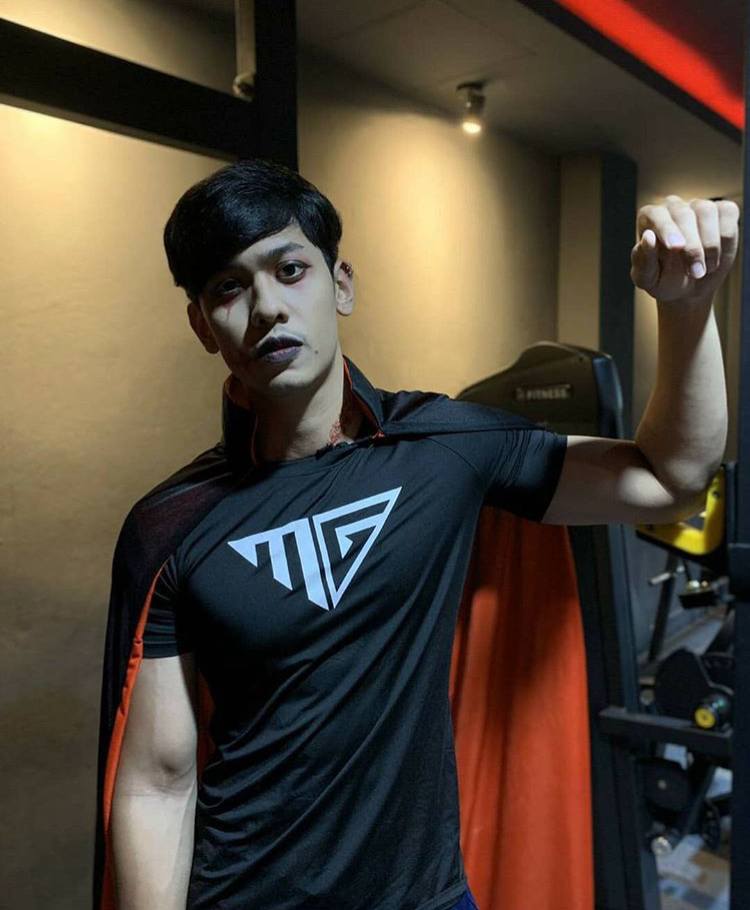 เก็บตก หน้าผี