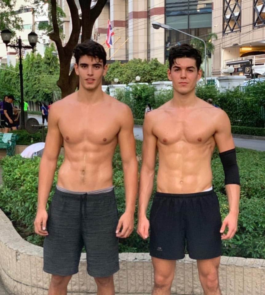 พิกัดหนุ่มหล่อ