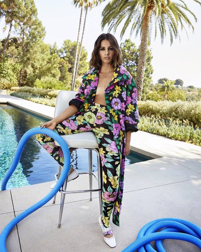 Kristen Stewart, Naomi Scott, Ella Balinska @ V Magazine Winter 2019