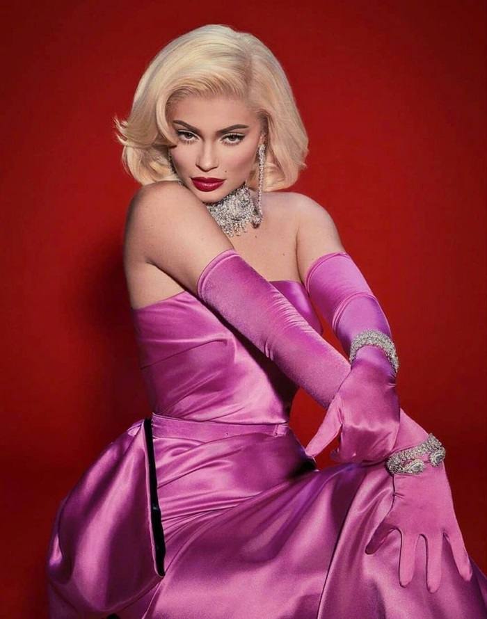 Kylie Jenner @ V Magazine