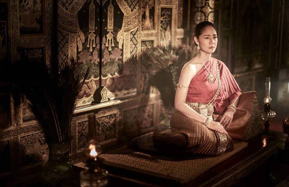นักแสดง ศรีอโยธยา @ นิตยสาร แพรว ปีที่ 39 ฉบับที่ 919 ธันวาคม 2560
