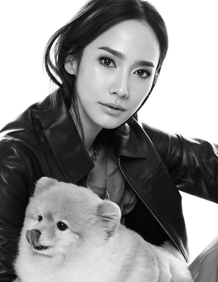 อั้ม พัชราภา @ นิตยสาร แพรว ปีที่ 38 ฉบับที่ 907 มิถุนายน 2560