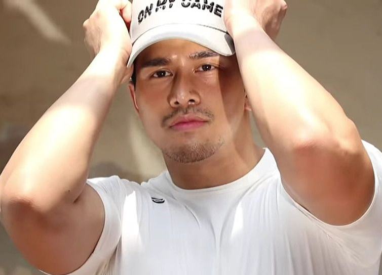 หล่อเด็ด..เผ็ดดุ