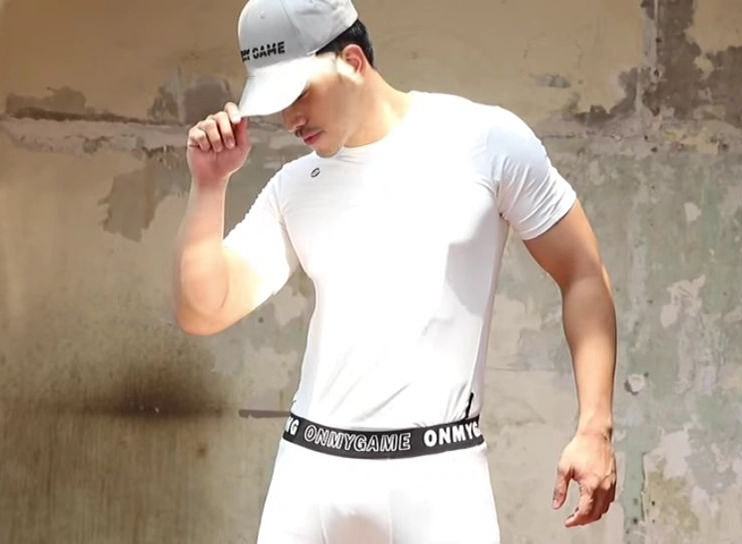 หล่อเด็ด..เผ็ดดุ
